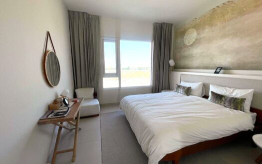 2BR Stacked Home / 02 Car Parks / Rented